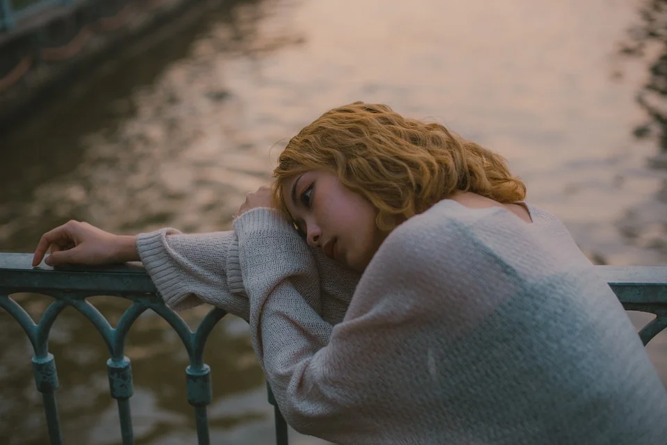 physical symptoms of stress in women
